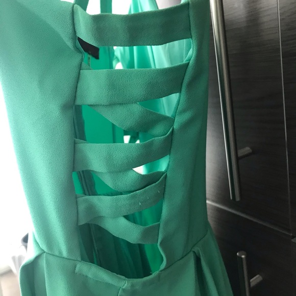 ✨5 for $30✨ ONLY WORN ONCE!! Teal Cutout Dress - Picture 7 of 7